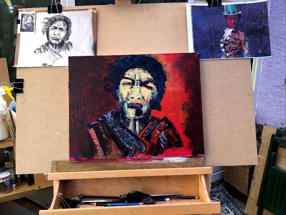 woman-red-3resizerimage967x725